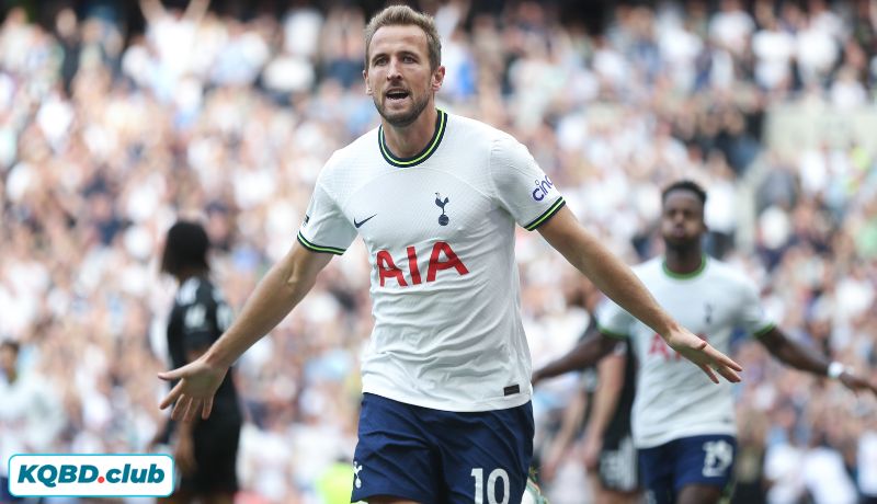 Kỷ lục bàn thắng và các ngôi sao biểu tượng